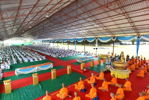 ภาพ No.9286:พิธีทอดผ้าป่าสร้างอาคารเอนกประสงค์ ณ พุทธอุทยานนานาชาติ อ.โพนพิสัย