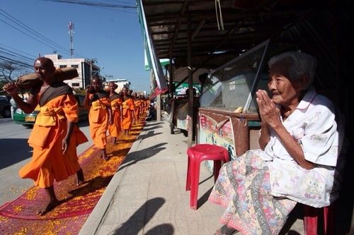 ภาพ No.6812:ประมวลภาพธุดงค์ธรรมชัย ปีที่ 2 วันที่ 13 มกราคม พ.ศ.2556