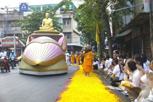 ภาพ No.7583:ประมวลภาพธุดงค์ธรรมชัย ปีที่ 2 วันที่ 24 มกราคม พ.ศ.2556