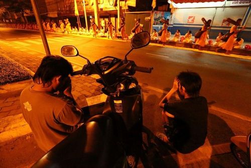 ภาพ No.7632:ประมวลภาพธุดงค์ธรรมชัย ปีที่ 2 วันที่ 24 มกราคม พ.ศ.2556