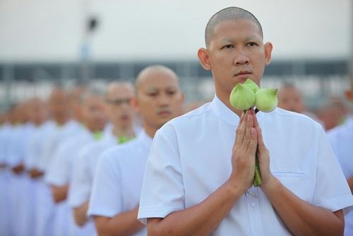 ภาพ No.8143:ประมวลภาพพิธีบรรพชาสามเณรในโครงการบวชพระ 1 แสนรูป ณ วัดพระธรรมกาย