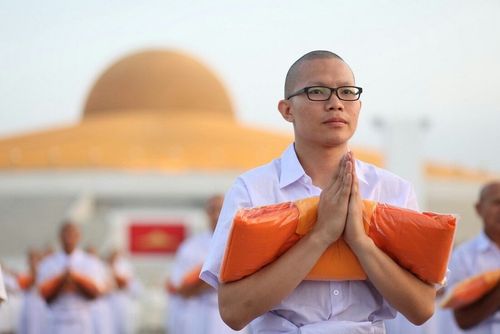 ภาพ No.8154:ประมวลภาพพิธีบรรพชาสามเณรในโครงการบวชพระ 1 แสนรูป ณ วัดพระธรรมกาย