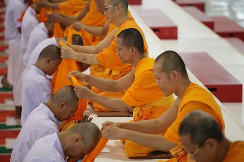 ภาพ No.8179:ประมวลภาพพิธีบรรพชาสามเณรในโครงการบวชพระ 1 แสนรูป ณ วัดพระธรรมกาย