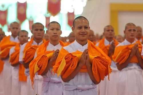 ภาพ No.8187:ประมวลภาพพิธีบรรพชาสามเณรในโครงการบวชพระ 1 แสนรูป ณ วัดพระธรรมกาย