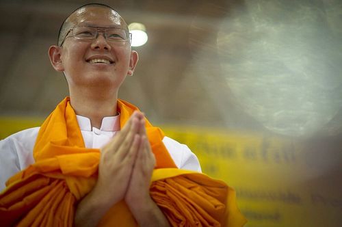 ภาพ No.8191:ประมวลภาพพิธีบรรพชาสามเณรในโครงการบวชพระ 1 แสนรูป ณ วัดพระธรรมกาย