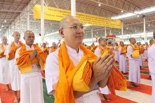 ภาพ No.8193:ประมวลภาพพิธีบรรพชาสามเณรในโครงการบวชพระ 1 แสนรูป ณ วัดพระธรรมกาย