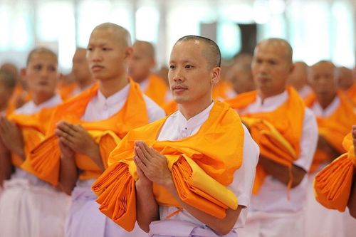 ภาพ No.8197:ประมวลภาพพิธีบรรพชาสามเณรในโครงการบวชพระ 1 แสนรูป ณ วัดพระธรรมกาย