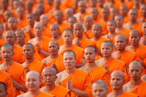 ภาพ No.8229:ประมวลภาพพิธีบรรพชาสามเณรในโครงการบวชพระ 1 แสนรูป ณ วัดพระธรรมกาย