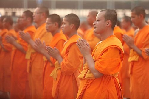 ภาพ No.8233:ประมวลภาพพิธีบรรพชาสามเณรในโครงการบวชพระ 1 แสนรูป ณ วัดพระธรรมกาย