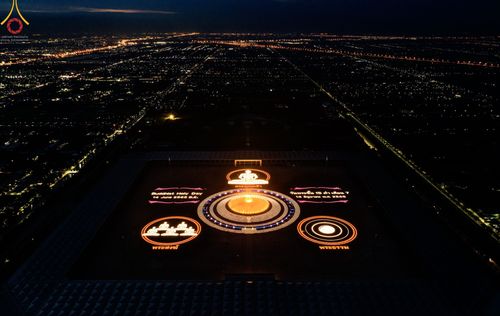 ภาพ No.47122:ประมวลภาพพิธีฉลองชัยสวดธรรมจักร ครบ 4,444,444,444 จบ