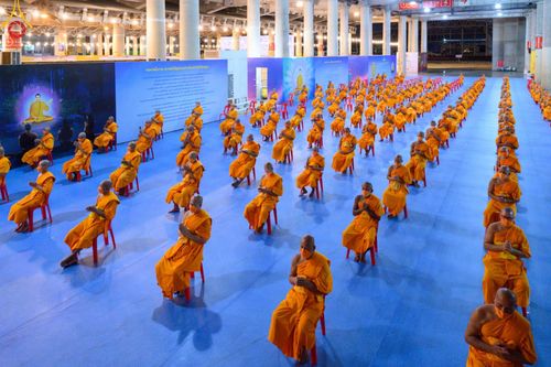 ภาพ No.47132:ประมวลภาพพิธีฉลองชัยสวดธรรมจักร ครบ 4,444,444,444 จบ