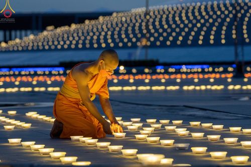 ภาพ No.47142:ประมวลภาพพิธีฉลองชัยสวดธรรมจักร ครบ 4,444,444,444 จบ