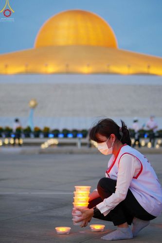 ภาพ No.47146:ประมวลภาพพิธีฉลองชัยสวดธรรมจักร ครบ 4,444,444,444 จบ