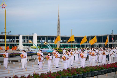 ภาพ No.47150:ประมวลภาพพิธีฉลองชัยสวดธรรมจักร ครบ 4,444,444,444 จบ