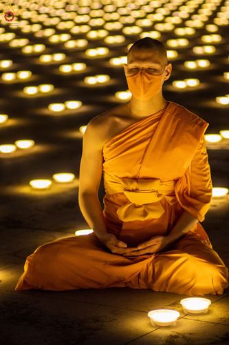 ภาพ No.48290:ประมวลภาพพิธีจุดประทีป เนื่องในวันอาสาฬหบูชา ประจำปี 2565