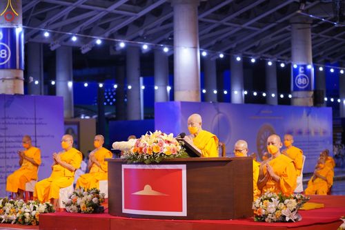 ภาพ No.48321:ประมวลภาพพิธีจุดประทีป เนื่องในวันอาสาฬหบูชา ประจำปี 2565
