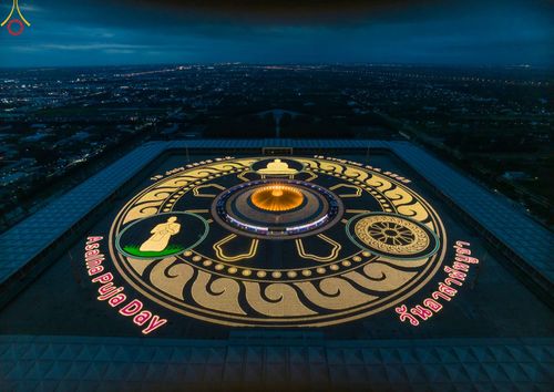 ภาพ No.48341:ประมวลภาพพิธีจุดประทีป เนื่องในวันอาสาฬหบูชา ประจำปี 2565