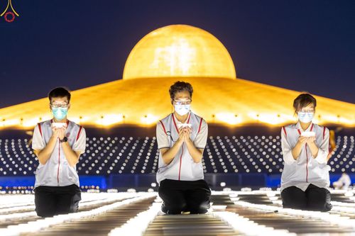 ภาพ No.48365:ประมวลภาพพิธีจุดประทีป เนื่องในวันอาสาฬหบูชา ประจำปี 2565