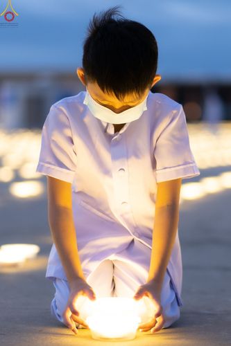 ภาพ No.48369:ประมวลภาพพิธีจุดประทีป เนื่องในวันอาสาฬหบูชา ประจำปี 2565