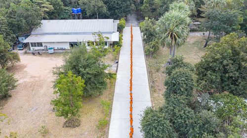 ภาพ No.40588:กิจวัตรพระธรรมทายาท จ.บุรีรัมย์