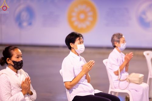 ภาพ No.47060:ประมวลภาพพิธีฉลองชัยสวดธรรมจักร ครบ 4,444,444,444 จบ