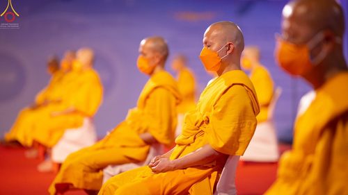 ภาพ No.47064:ประมวลภาพพิธีฉลองชัยสวดธรรมจักร ครบ 4,444,444,444 จบ