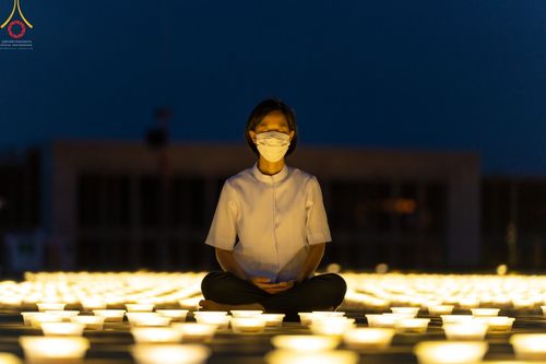 ภาพ No.47072:ประมวลภาพพิธีฉลองชัยสวดธรรมจักร ครบ 4,444,444,444 จบ