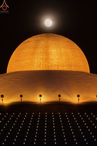 ภาพ No.47077:ประมวลภาพพิธีฉลองชัยสวดธรรมจักร ครบ 4,444,444,444 จบ