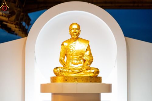 ภาพ No.47091:ประมวลภาพพิธีฉลองชัยสวดธรรมจักร ครบ 4,444,444,444 จบ