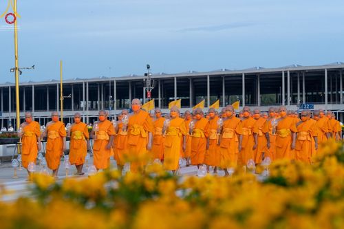 ภาพ No.47104:ประมวลภาพพิธีฉลองชัยสวดธรรมจักร ครบ 4,444,444,444 จบ