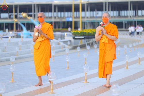 ภาพ No.47115:ประมวลภาพพิธีฉลองชัยสวดธรรมจักร ครบ 4,444,444,444 จบ