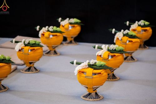 ภาพ No.46433:ประมวลภาพพิธีอุปสมบทอุทิศชีวิตสามเณรเปรียญธรรม 17 รูป ในวันวิสาขบูชา พ.ศ.  2565