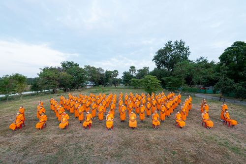 ภาพ No.40609:กิจวัตรพระธรรมทายาท จ.บุรีรัมย์