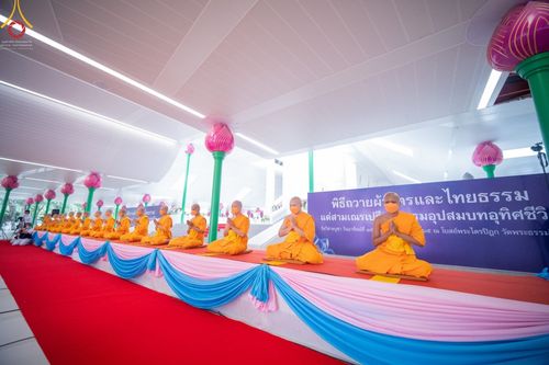 ภาพ No.46452:ประมวลภาพพิธีอุปสมบทอุทิศชีวิตสามเณรเปรียญธรรม 17 รูป ในวันวิสาขบูชา พ.ศ.  2565