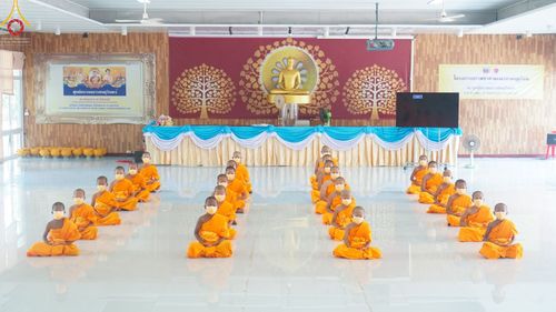 ภาพ No.45172:ประมวลภาพโครงการบรรพชาสามเณรฟื้นฟูพระพุทธศาสนาทั่วไทย ณ ศูนย์อบรมเยาวชนสุรินทร์ 
