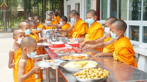 ภาพ No.45178:ประมวลภาพโครงการบรรพชาสามเณรฟื้นฟูพระพุทธศาสนาทั่วไทย ณ ศูนย์อบรมเยาวชนสุรินทร์ 