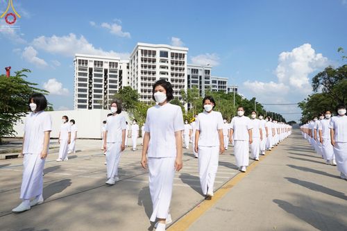 ภาพ No.43291:พิธีอัญเชิญมยุรนาวากาศ บูชาธรรมมหาปูชนียาจารย์ ชุดที่ 2 วันพฤหัสบดีที่ 3 กุมภาพันธ์ พ.ศ. 2565