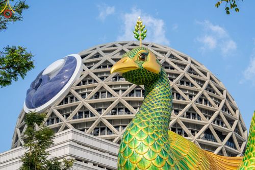 ภาพ No.43295:พิธีอัญเชิญมยุรนาวากาศ บูชาธรรมมหาปูชนียาจารย์ ชุดที่ 2 วันพฤหัสบดีที่ 3 กุมภาพันธ์ พ.ศ. 2565