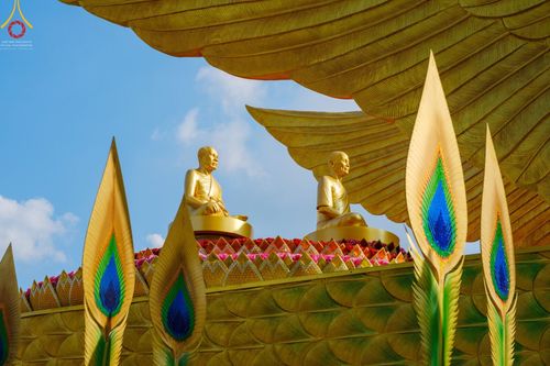 ภาพ No.43302:พิธีอัญเชิญมยุรนาวากาศ บูชาธรรมมหาปูชนียาจารย์ ชุดที่ 2 วันพฤหัสบดีที่ 3 กุมภาพันธ์ พ.ศ. 2565