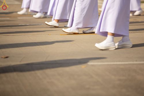 ภาพ No.43314:พิธีอัญเชิญมยุรนาวากาศ บูชาธรรมมหาปูชนียาจารย์ ชุดที่ 2 วันพฤหัสบดีที่ 3 กุมภาพันธ์ พ.ศ. 2565