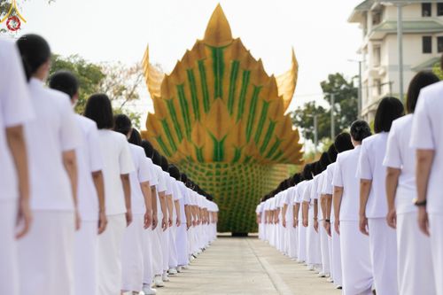 ภาพ No.43327:พิธีอัญเชิญมยุรนาวากาศ บูชาธรรมมหาปูชนียาจารย์ ชุดที่ 2 วันพฤหัสบดีที่ 3 กุมภาพันธ์ พ.ศ. 2565