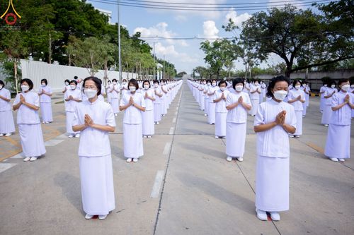 ภาพ No.43339:พิธีอัญเชิญมยุรนาวากาศ บูชาธรรมมหาปูชนียาจารย์ ชุดที่ 2 วันพฤหัสบดีที่ 3 กุมภาพันธ์ พ.ศ. 2565