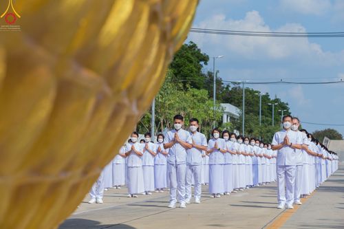 ภาพ No.43341:พิธีอัญเชิญมยุรนาวากาศ บูชาธรรมมหาปูชนียาจารย์ ชุดที่ 2 วันพฤหัสบดีที่ 3 กุมภาพันธ์ พ.ศ. 2565