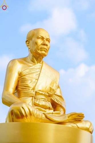 ภาพ No.43351:พิธีอัญเชิญมยุรนาวากาศ บูชาธรรมมหาปูชนียาจารย์ ชุดที่ 2 วันพฤหัสบดีที่ 3 กุมภาพันธ์ พ.ศ. 2565