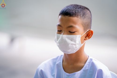 ภาพ No.43833:ประมวลภาพพิธีปลงผม โครงการอบรมมัชฌิมธรรมทายาท รุ่นที่ 26  และโครงการยุวธรรมทายาท รุ่นที่ 30