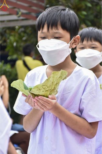 ภาพ No.45243:ประมวลภาพพิธีบรรพชา ในโครงการบรรพชาสามเณรฟื้นฟูพระพุทธศาสนาทั่วไทย ณ ศูนย์อบรมเยาวชนลาดหลุมแก้ว