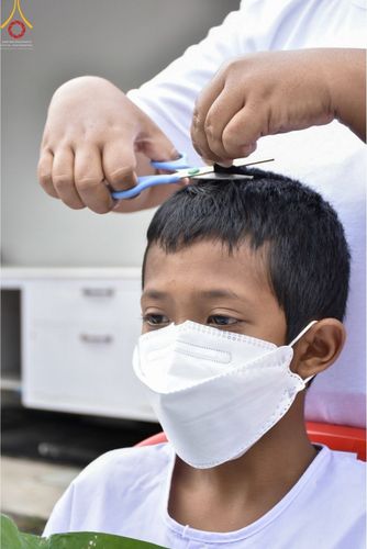 ภาพ No.45255:ประมวลภาพพิธีบรรพชา ในโครงการบรรพชาสามเณรฟื้นฟูพระพุทธศาสนาทั่วไทย ณ ศูนย์อบรมเยาวชนลาดหลุมแก้ว