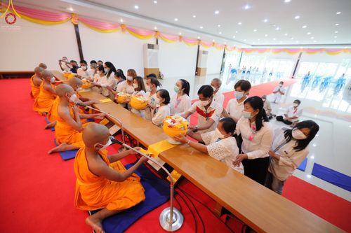 ประมวลภาพพิธีบรรพชา โครงการบรรพชาสามเณรฟื้นฟูพระพุทธศาสนาทั่วไทย ณ ศูนย์ปฏิบัติธรรมฉะเชิงเทรา