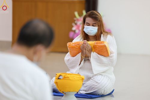 ภาพ No.45317:ประมวลภาพพิธีบรรพชา โครงการบรรพชาสามเณรฟื้นฟูพระพุทธศาสนาทั่วไทย ณ ศูนย์ปฏิบัติธรรมฉะเชิงเทรา