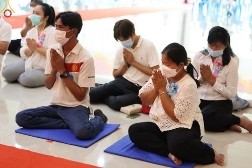 ภาพ No.45313:ประมวลภาพพิธีบรรพชา โครงการบรรพชาสามเณรฟื้นฟูพระพุทธศาสนาทั่วไทย ณ ศูนย์ปฏิบัติธรรมฉะเชิงเทรา